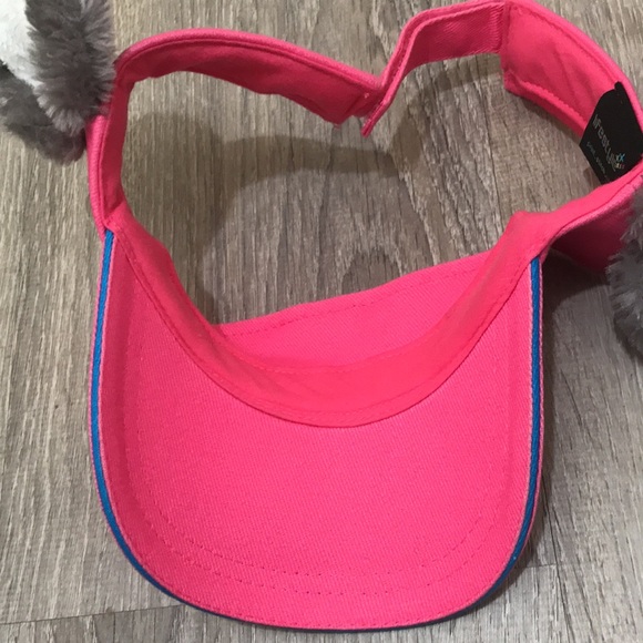 GOLD COAST • koala ears - Picture 4 of 5